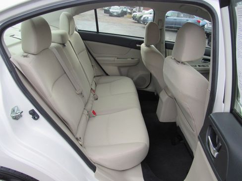 Used 2014 Subaru Impreza 2.0i Premium image 19
