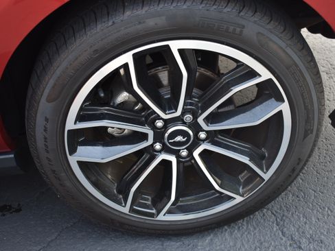 Used 2010 Ford Mustang Convertible RWD image 43