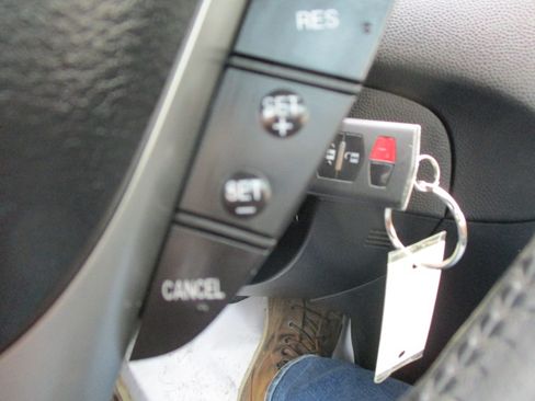 Used 2012 MAZDA MAZDA3 i Grand Touring image 34