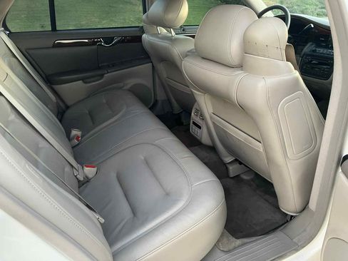 Used 2002 Cadillac De Ville image 21