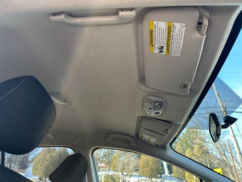 Used 2014 Subaru XV Crosstrek 2.0i Premium image 15