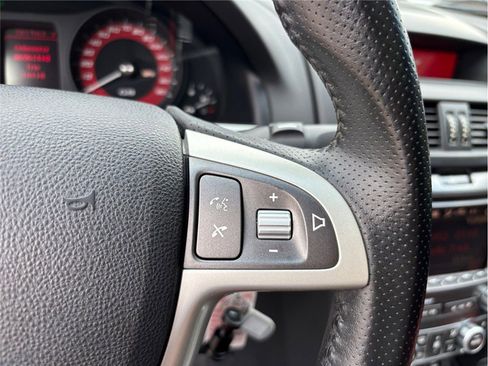 Used 2009 Pontiac G8 GT image 22