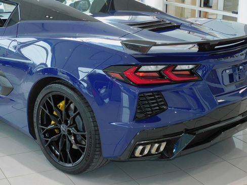 Certified 2025 Chevrolet Corvette Premium Conv w/ 3LT image 13