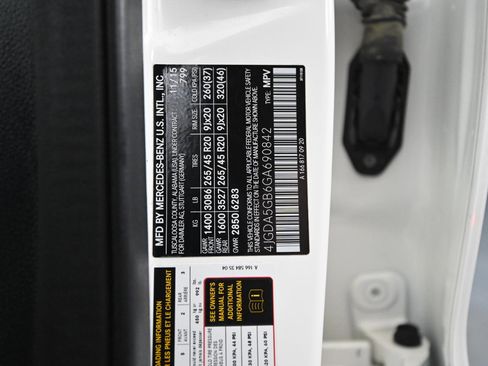 Used 2016 Mercedes-Benz GLE 400 image 24