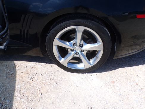 Used 2014 Chevrolet Camaro LT image 10