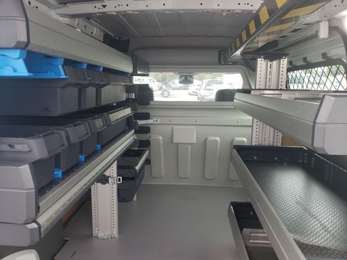 Used 2022 Ford Transit Connect XL image 12