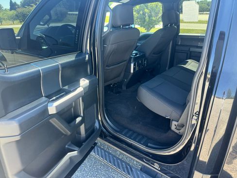 Used 2020 Ford F150 4x4 SuperCrew image 14