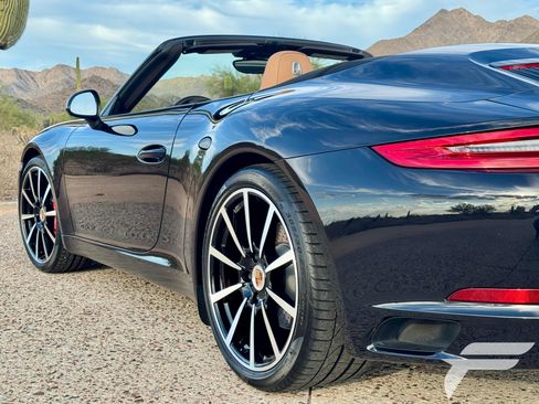 Used 2017 Porsche 911 Carrera S Cabriolet RWD image 31