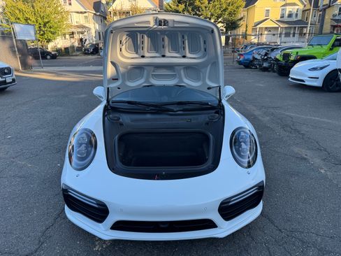Used 2017 Porsche 911 Turbo S image 28
