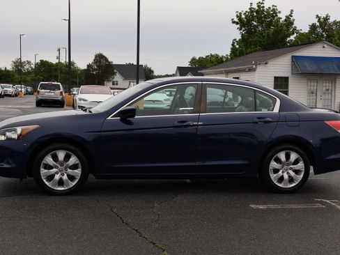 Used 2010 Honda Accord EX-L image 6