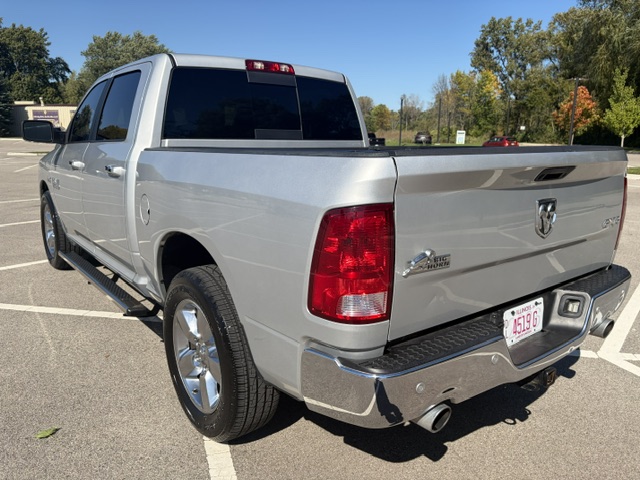 Used 2017 RAM 1500 4x4 Crew Cab Big Horn image 2