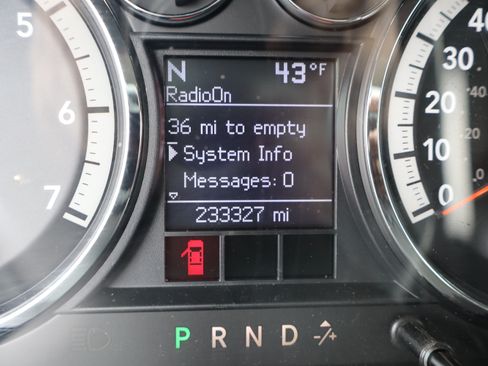 Used 2009 Dodge Ram 1500 Truck SLT image 23