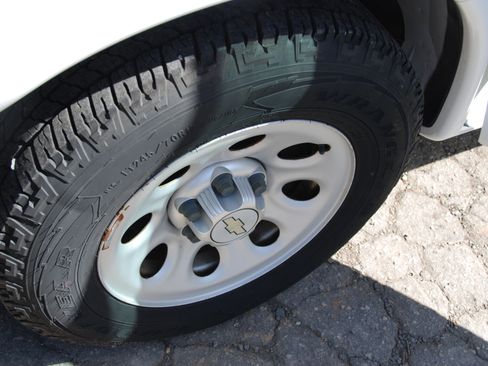 Used 2013 Chevrolet Express 1500 UNAVAIL RWD image 26
