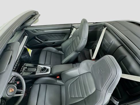 New 2026 Porsche 911 Carrera 4S image 14