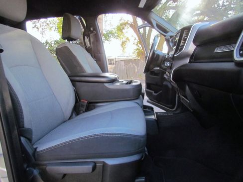 Used 2024 RAM 2500 Big Horn image 22