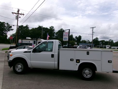 Used 2016 Ford F250 2WD Regular Cab Super Duty image 12