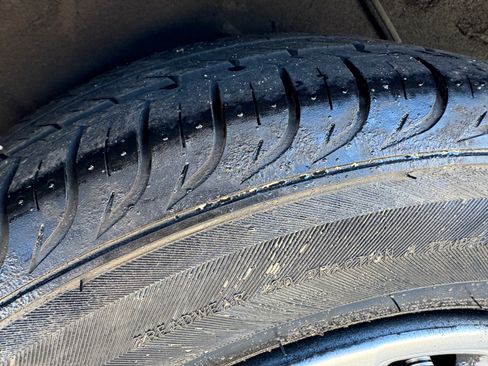 Used 2012 Hyundai Accent GLS image 8