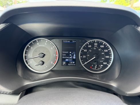 Used 2024 Nissan Sentra S FWD image 5