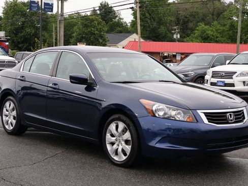 Used 2010 Honda Accord EX-L image 11