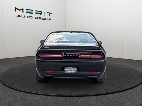 Used 2015 Dodge Challenger SRT Hellcat image 8