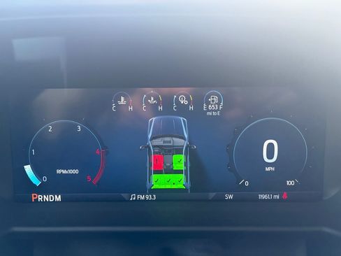 Used 2025 Ford F350 Lariat image 15