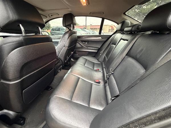 Used 2014 BMW 535i w/ Sport Package RWD image 12