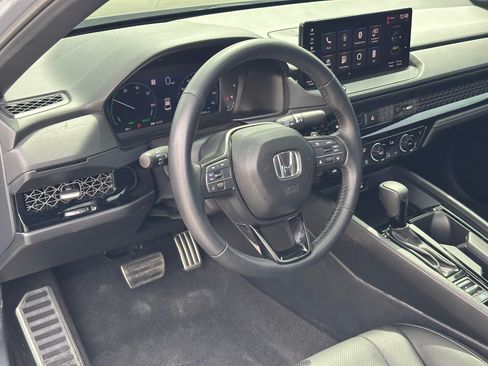 Used 2024 Honda Accord Hybrid Sport-L image 15