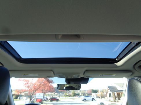 Used 2021 Honda Civic EX-L image 27