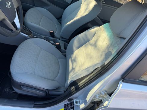 Used 2017 Hyundai Accent SE image 17