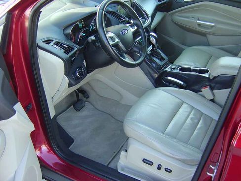 Used 2015 Ford Escape Titanium image 11