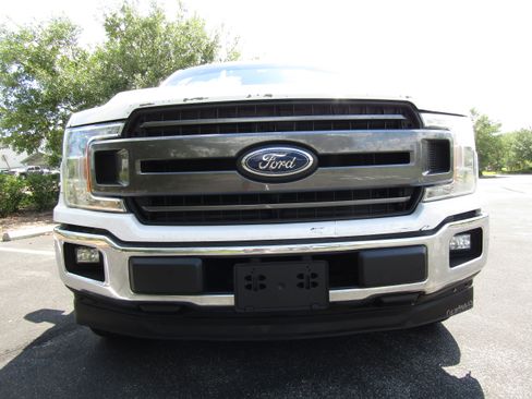 Used 2018 Ford F150 4x4 SuperCrew image 9