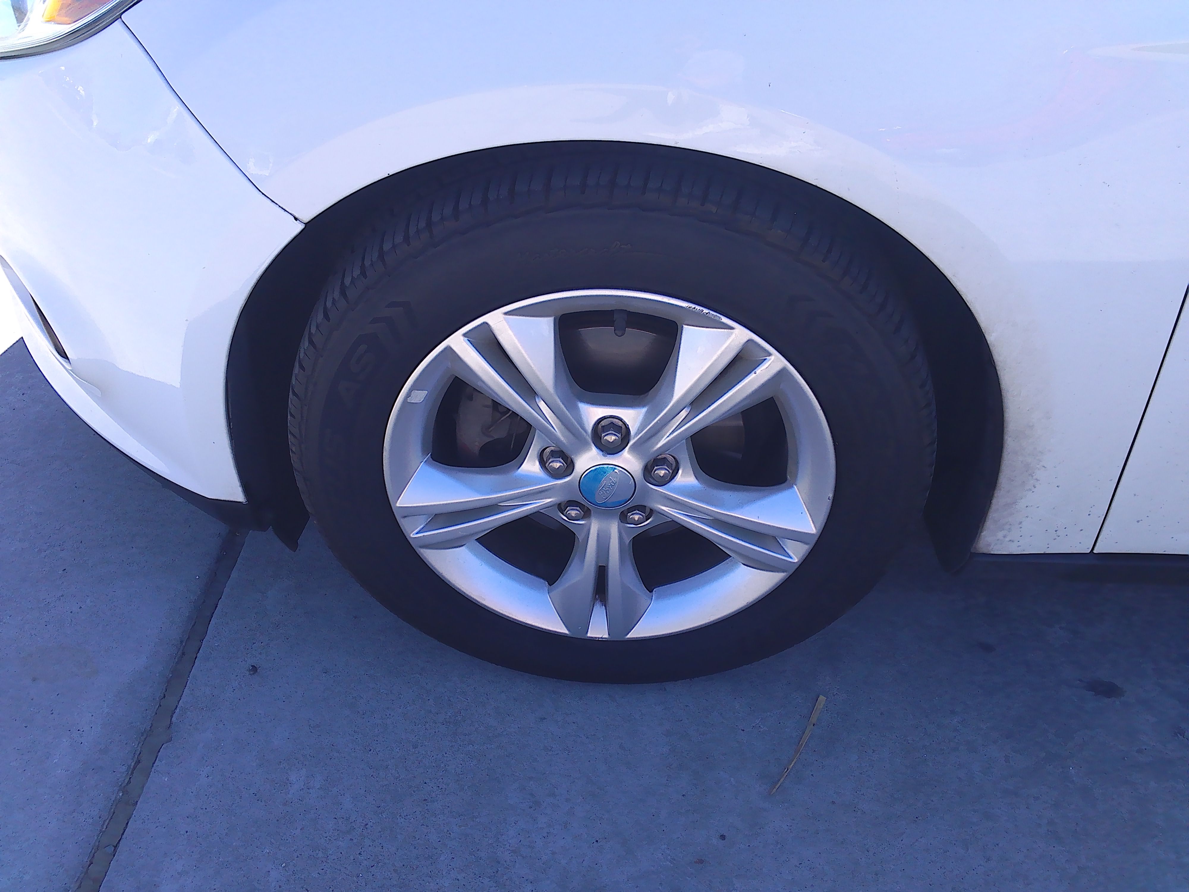 Used 2013 Ford Focus SE Hatchback FWD image 35
