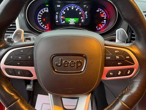 Used 2021 Jeep Grand Cherokee Trackhawk image 17