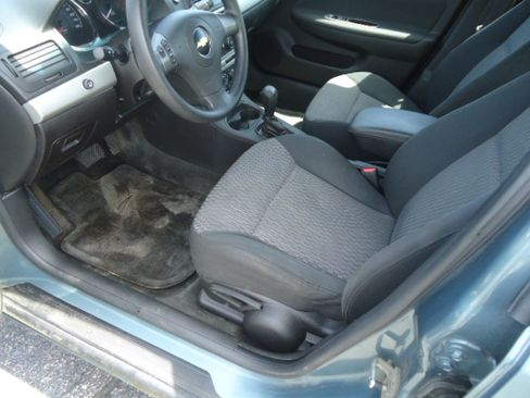 Used 2009 Chevrolet Cobalt LT Sedan FWD image 11