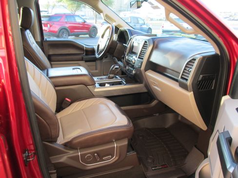 Used 2019 Ford F150 Limited image 16