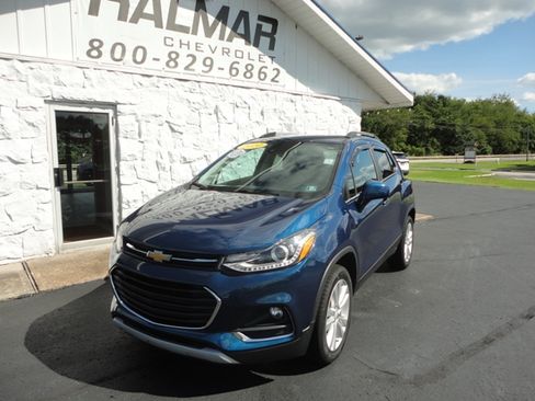 Used 2020 Chevrolet Trax AWD Premier image 5