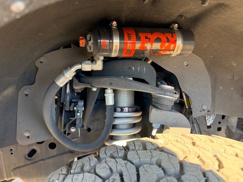 Used 2021 Ford F150 Lariat Limited image 11