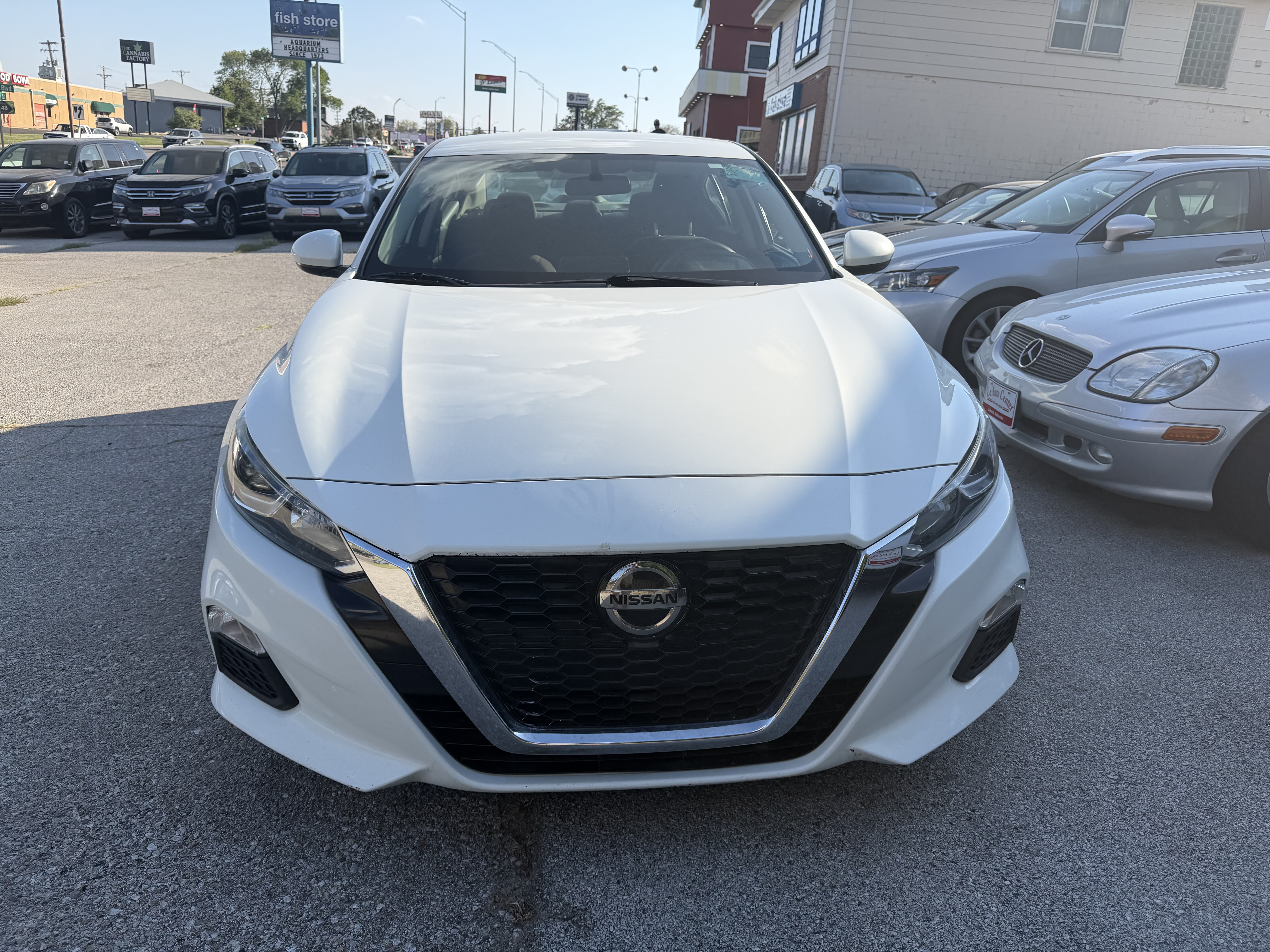 Used 2020 Nissan Altima 2.5 S FWD image 3