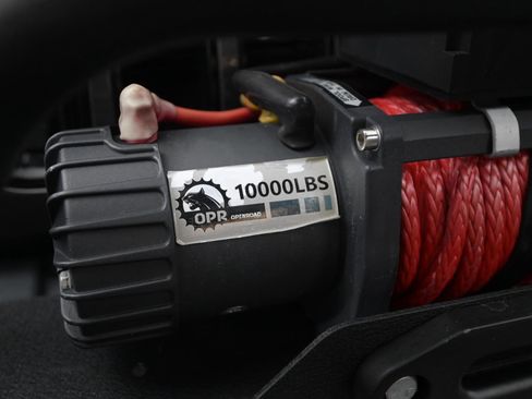 Used 2018 Jeep Wrangler Unlimited Sahara image 14