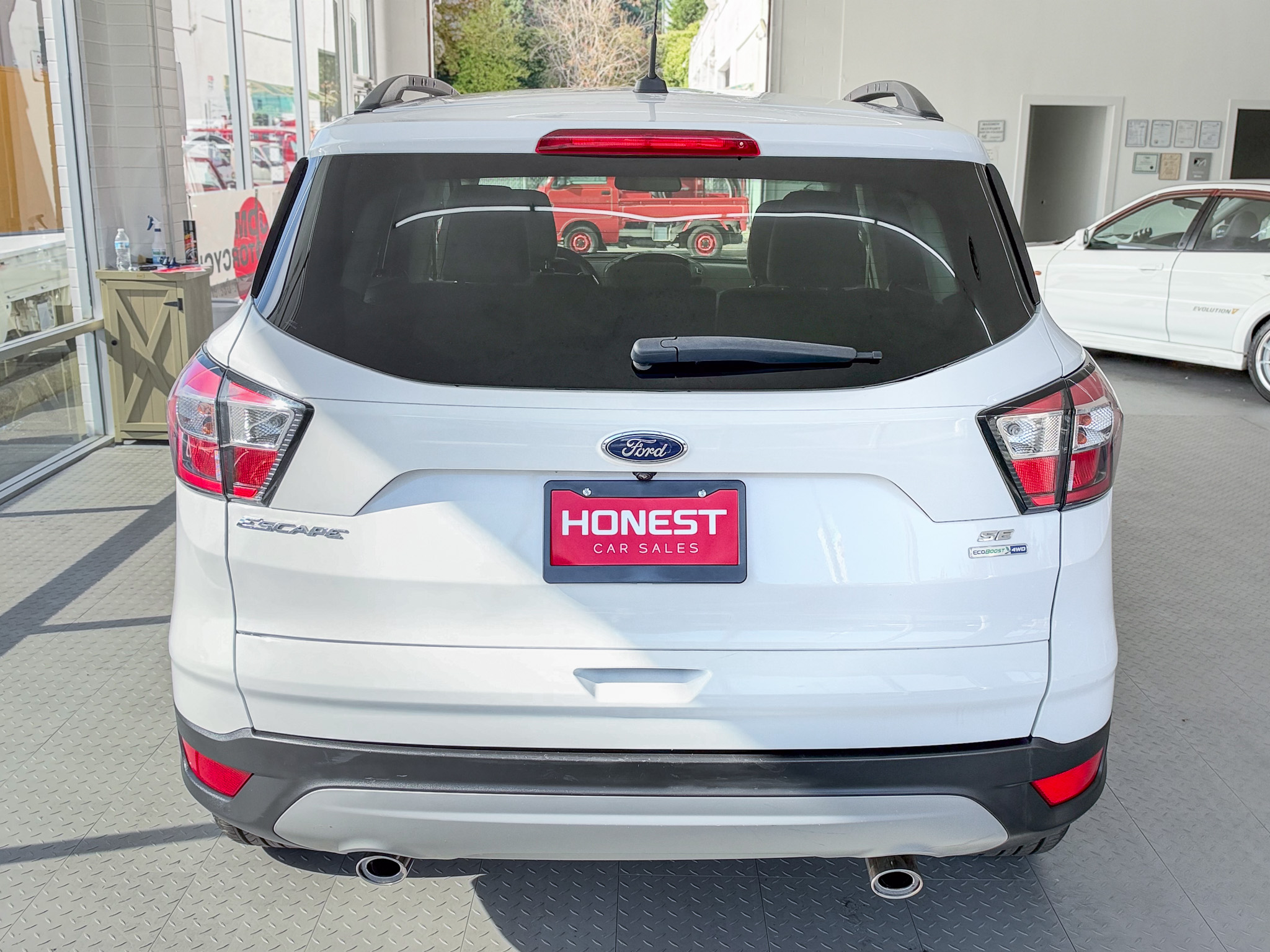 Used 2018 Ford Escape 4WD SE image 5