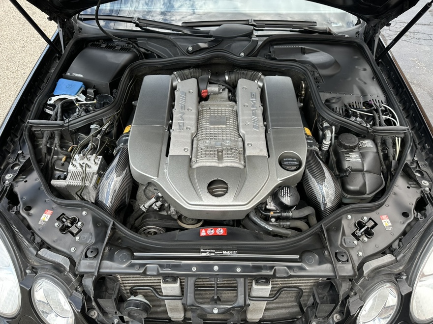 Used 2006 Mercedes-Benz E 55 AMG Sedan image 28