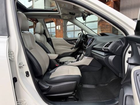 Used 2021 Subaru Forester Limited image 21