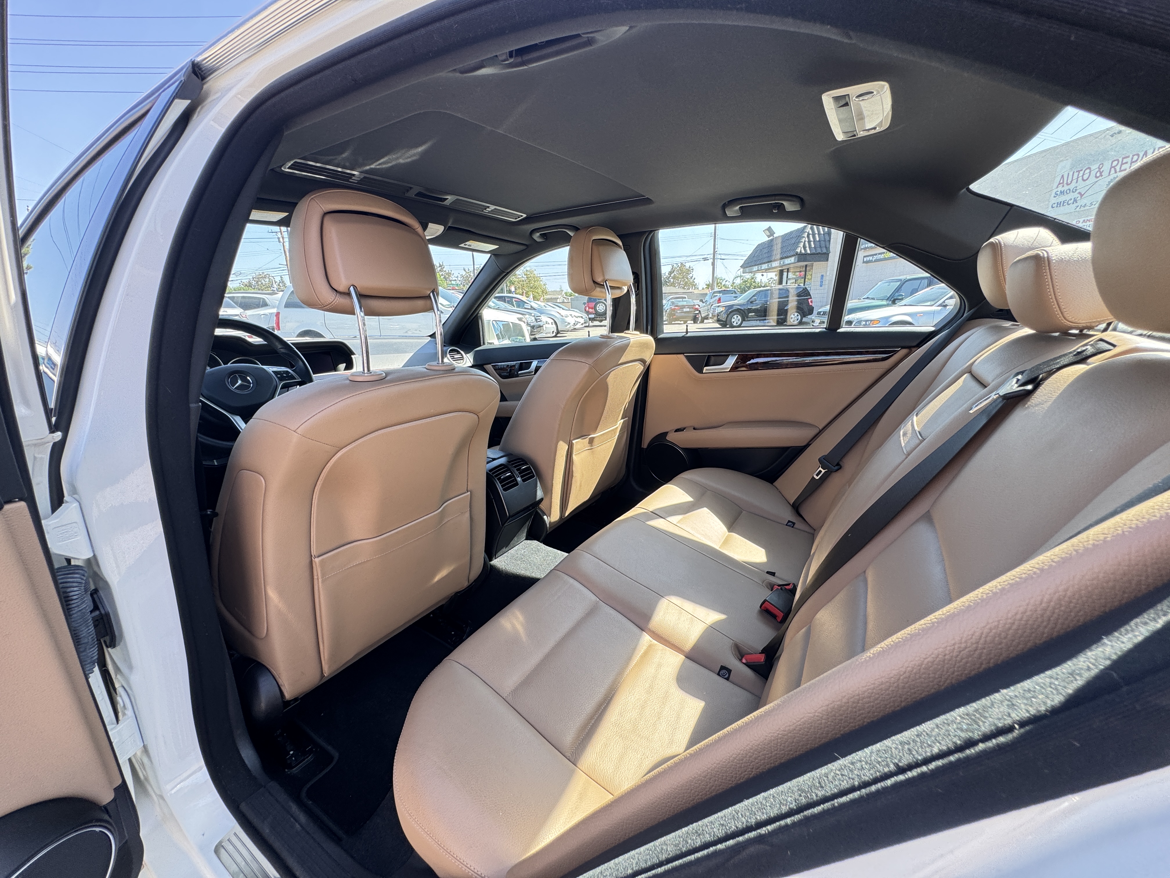 Used 2013 Mercedes-Benz C 250 Sedan image 20