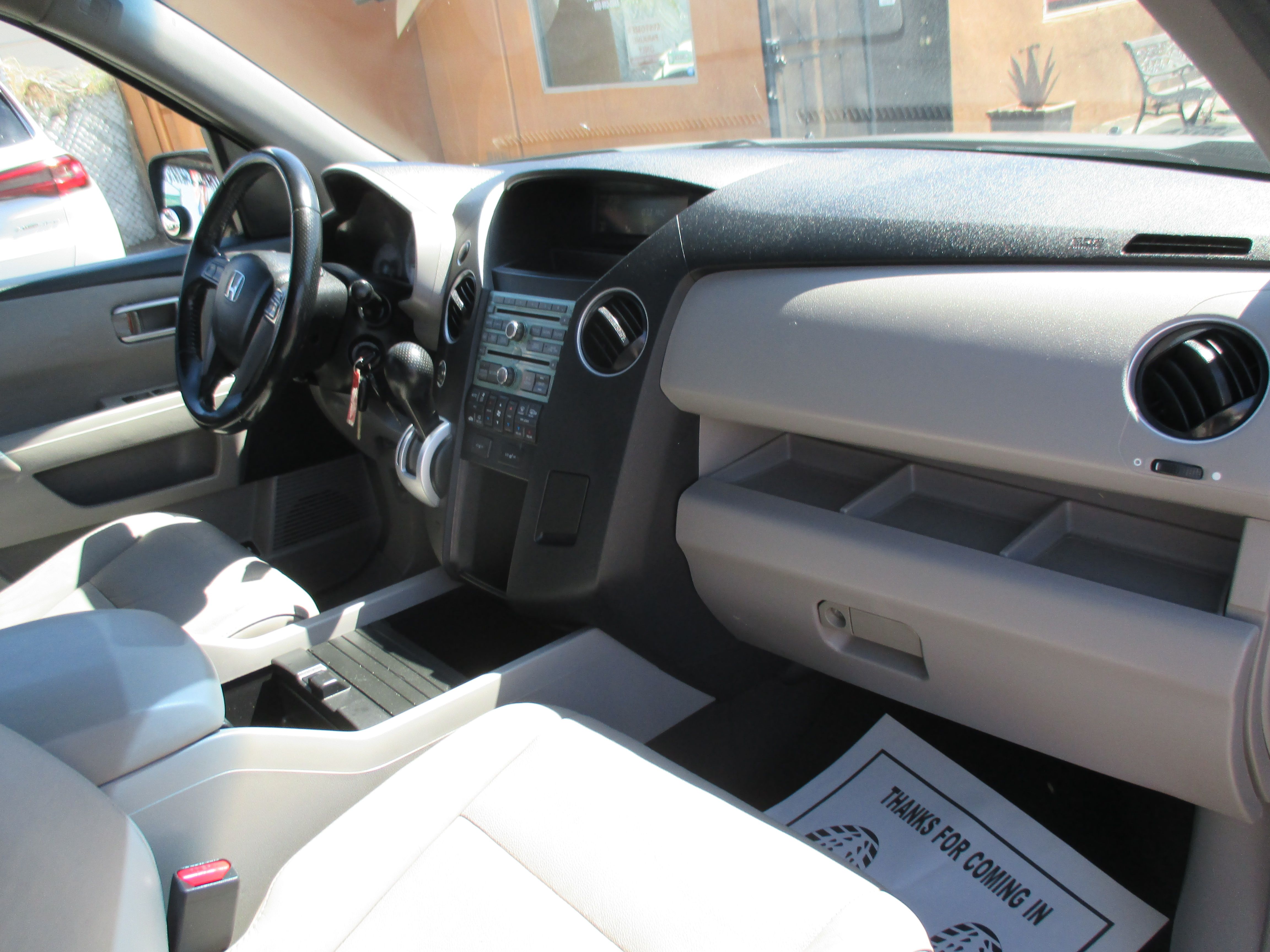Used 2010 Honda Pilot 4WD EX-L w/ RES image 3