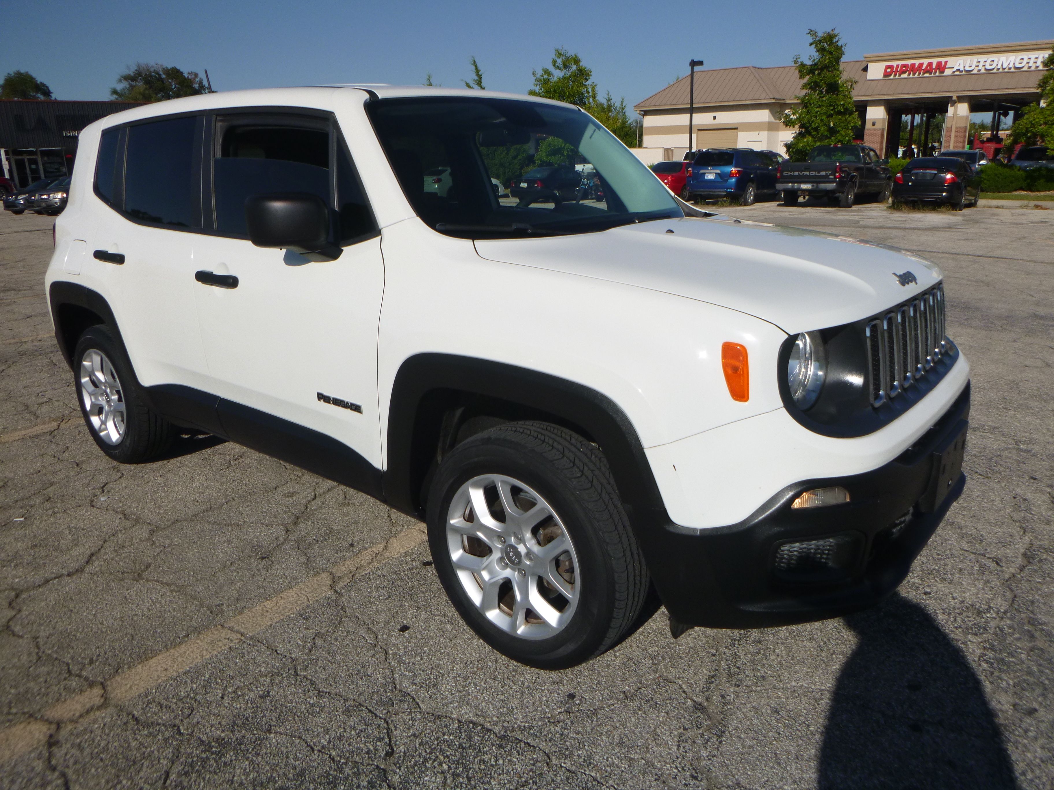 Used 2016 Jeep Renegade 4WD Sport image 4