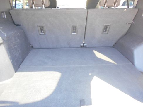 Used 2018 Chevrolet Equinox LT image 7