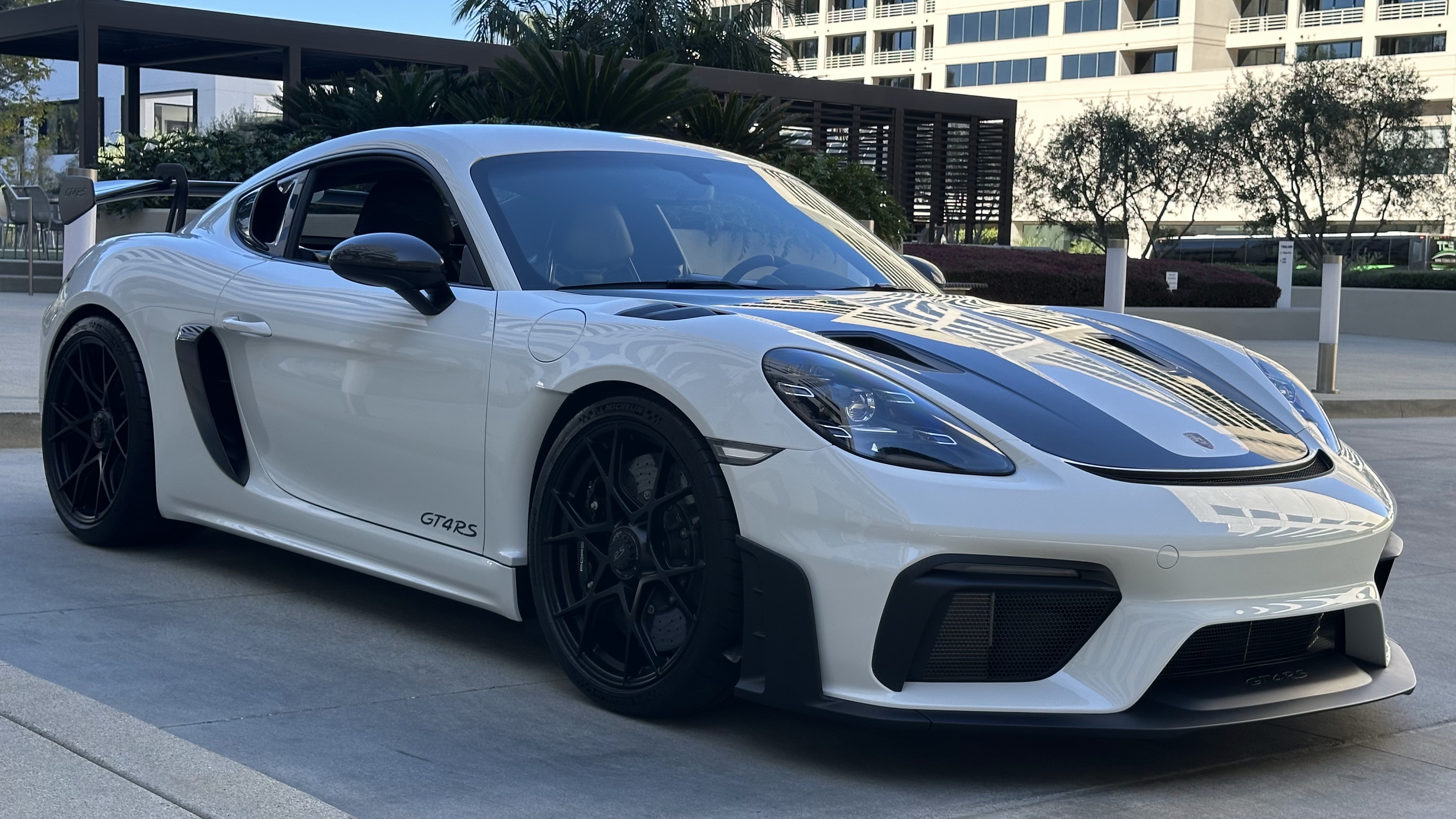 Used 2024 Porsche 718 Cayman GT4 RS RWD image 55