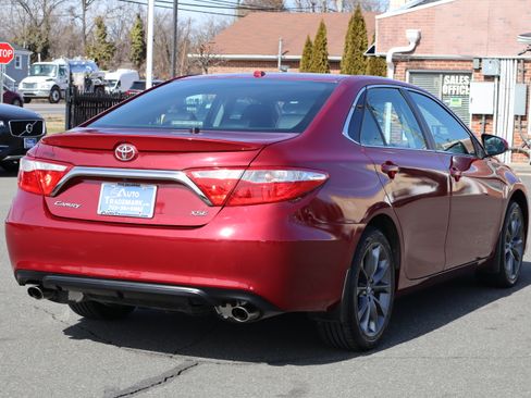 Used 2017 Toyota Camry XSE image 7