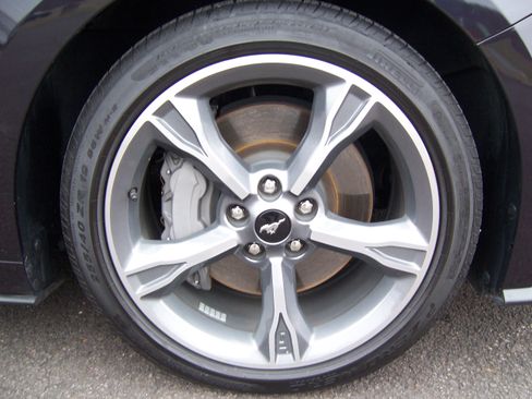 Used 2023 Ford Mustang GT Premium image 17