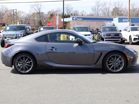 Used 2022 Subaru BRZ Limited image 9